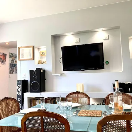 Ferienhaus Maison Chaleureuse A Denis Proche Paris Terrasse 101 M² *